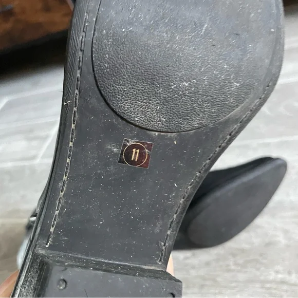 Black Leather Western Boots - Picture 13 of 15